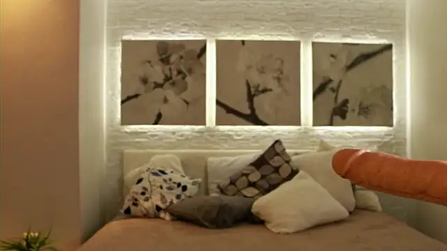 Betty June online show from 03/07/25, 03:19