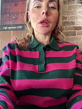 EmaSalis online show from 01/30/25, 01:21