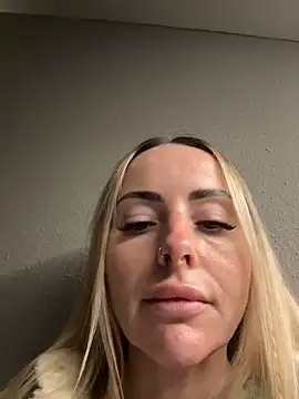 EmaSalis online show from 03/02/26, 08:21