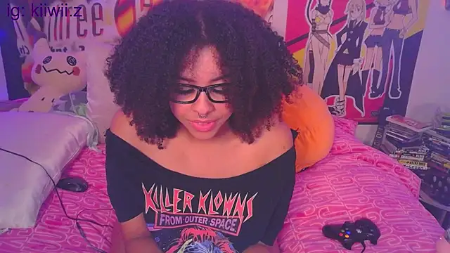 N1NT3NDH03 online show from 02/11/25, 04:33