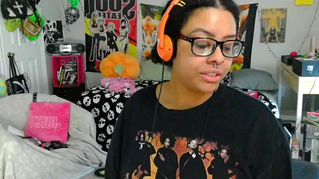 N1NT3NDH03 online show from 09/09/25, 04:28