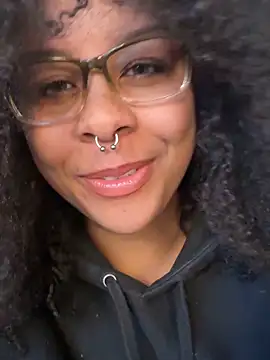 N1NT3NDH03 online show from 11/11/25, 03:01