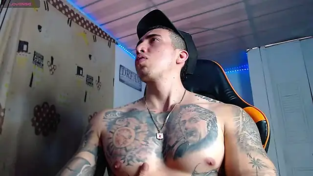 Adam Hudsond online show from 11/25/25, 02:17