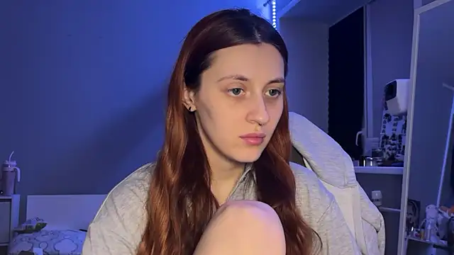 Uniarten online show from 04/17/26, 06:44