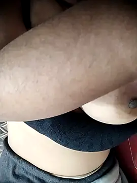 BigBustyRuhi online show from 02/07/25, 10:50