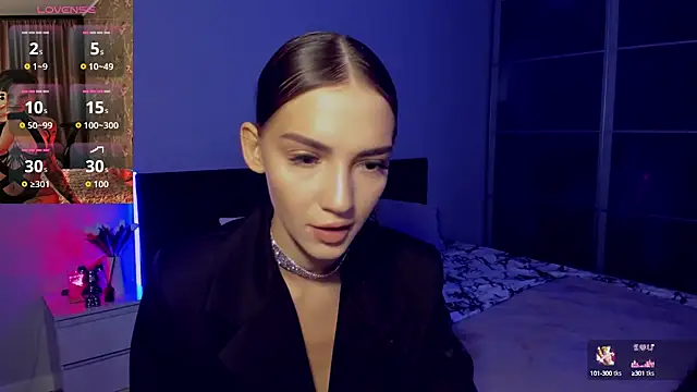 Snapshot of SophieCatty chatting on 10/03/25, 02:58 SophieCatty online show from 10/03/25, 02:58