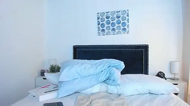 ZulyMichels online show from 02/14/25, 03:58