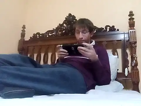 White rabbit  online show from 01/15/25, 09:41