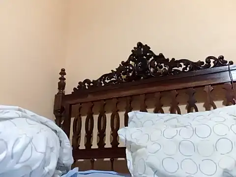 White rabbit  online show from 02/15/25, 09:15