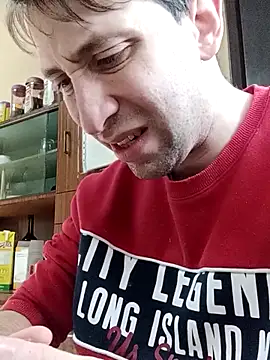 White rabbit  online show from 02/20/25, 10:16