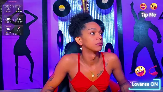 nickyminach  online show from 02/06/26, 03:22