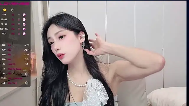 uuxiaocai online show from 04/01/26, 01:41