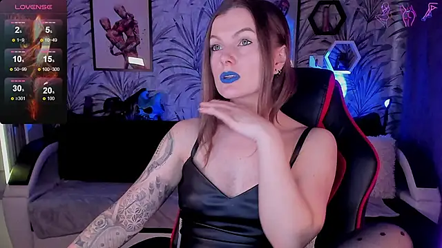 Devi Evi online show from 02/08/26, 08:18