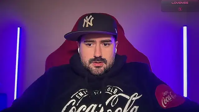 DominantTheo online show from 06/26/26, 03:22