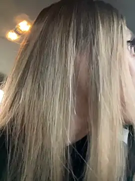 Eva Ryen online show from 09/12/25, 04:07