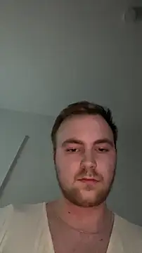 Snapshot of Maxmusterman20023 chatting on 10/06/25, 10:40 Maxmusterman20023 online show from 10/06/25, 10:40