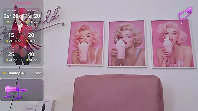 Adele LatinLady online show from 04/18/26, 07:58