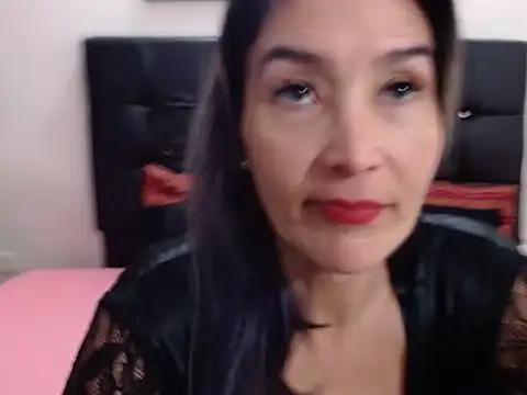 Snapshot of Violette_Adams chatting on 06/08/26, 01:44 Violette Adams online show from 06/08/26, 01:44