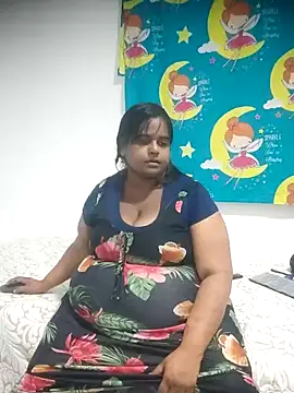 Snapshot of SusanaEshwar chatting on 02/04/26, 08:25 SusanaEshwar online show from 02/04/26, 08:25