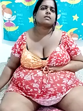 Snapshot of SusanaEshwar chatting on 02/13/26, 10:17 SusanaEshwar online show from 02/13/26, 10:17