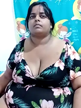 Snapshot of SusanaEshwar chatting on 02/24/26, 09:13 SusanaEshwar online show from 02/24/26, 09:13