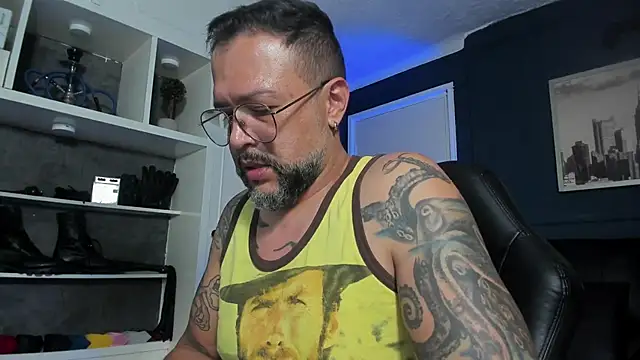 MrFrank tattoo online show from 06/23/26, 01:14
