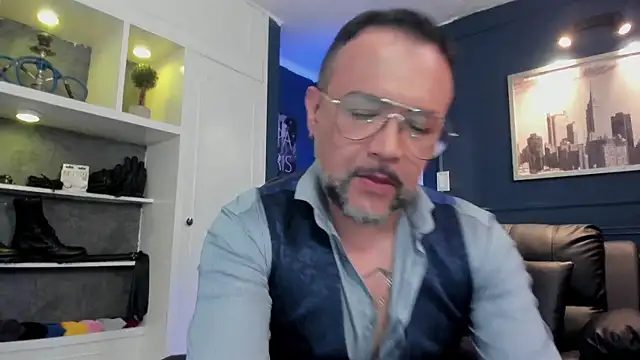 MrFrank tattoo online show from 07/07/26, 02:21