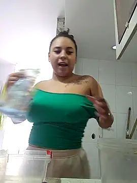 LizzRouse online show from 10/10/25, 05:12