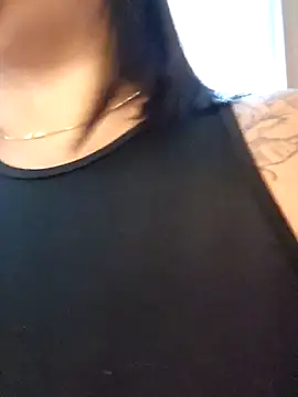 LizzRouse online show from 02/02/26, 12:04