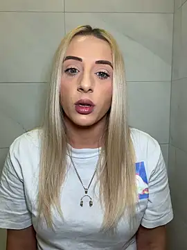 Strongqueen online show from 06/04/26, 07:53