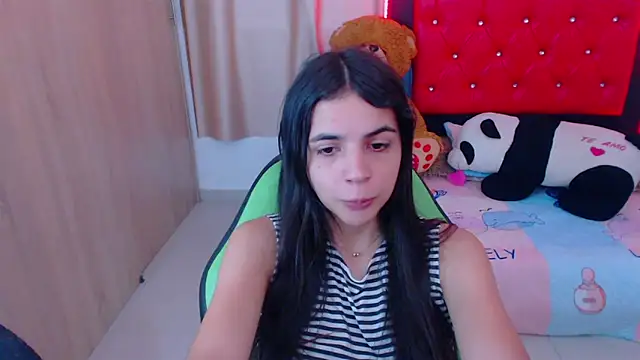  elenna online show from 02/02/25, 05:37