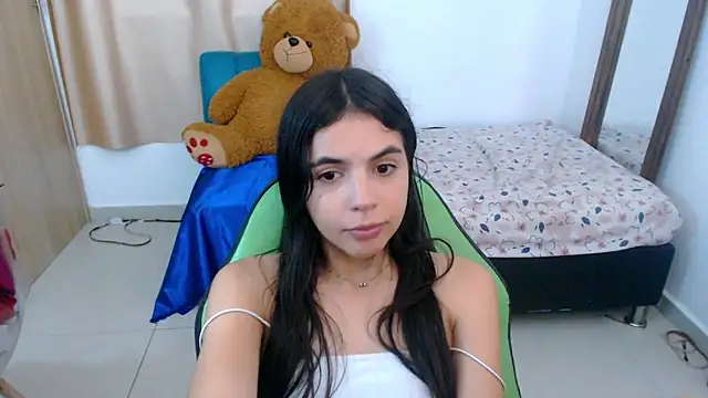  elenna online show from 03/06/25, 08:27