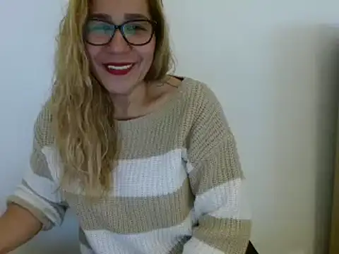 vanessahayeck online show from 03/18/25, 03:31