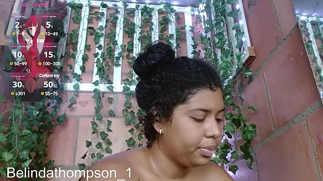 Snapshot of belindathompson chatting on 12/23/24, 07:52 belindathompson online show from 12/23/24, 07:52