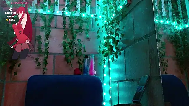 Snapshot of belindathompson chatting on 02/26/25, 09:48 belindathompson online show from 02/26/25, 09:48