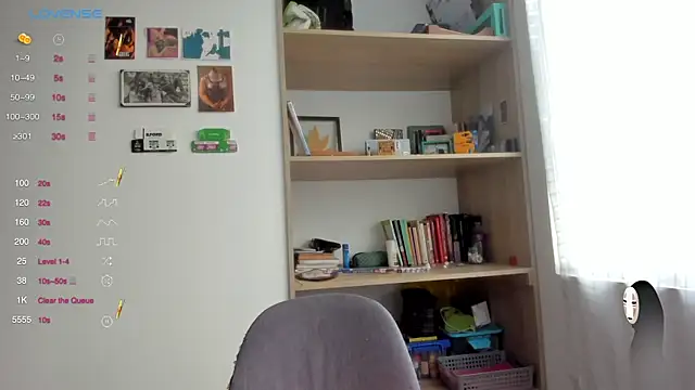 linda giggle online show from 03/09/25, 02:10