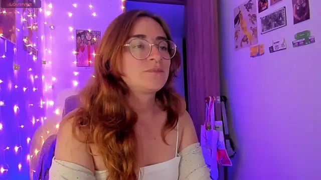 linda giggle online show from 09/29/25, 10:58