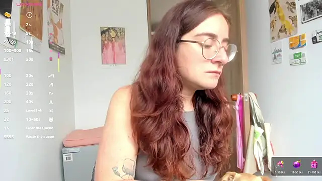 linda giggle online show from 03/19/26, 02:21