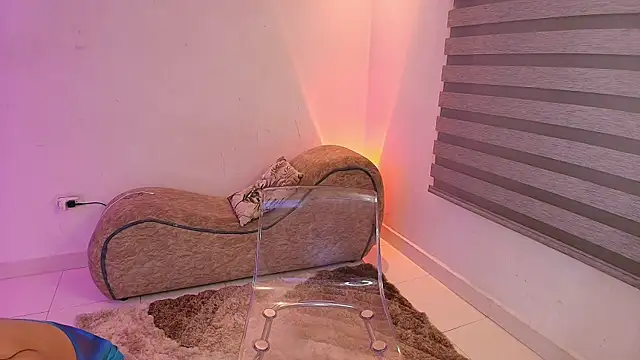 Rashell-Zepol online show from 11/09/25, 05:50