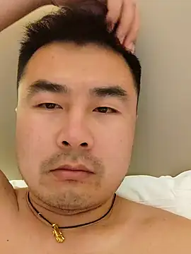 guozuo online show from 03/22/25, 02:36