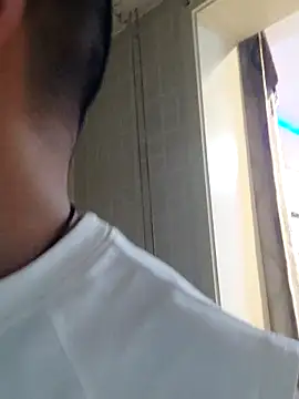 guozuo online show from 06/05/26, 02:01