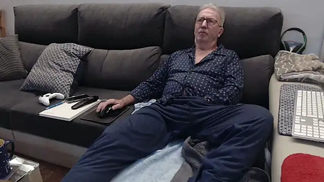 Nudelschwanz online show from 02/09/26, 09:08