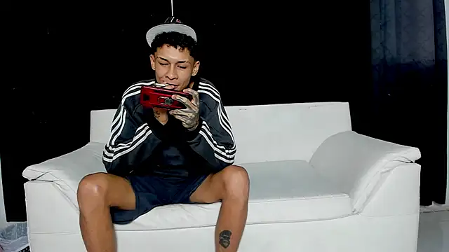 self love46 online show from 04/17/26, 07:17