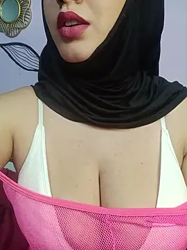 Deina bunny online show from 08/01/26, 11:58
