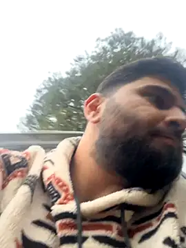 Snapshot of Shamang269 chatting on 10/29/25, 12:29 Shamang269 online show from 10/29/25, 12:29