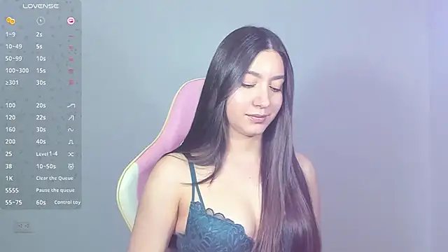 alice-love1 online show from 01/18/25, 02:58