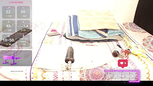 Kattara Becky  online show from 10/18/25, 04:15