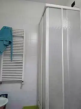 woww791 online show from 12/18/24, 06:46