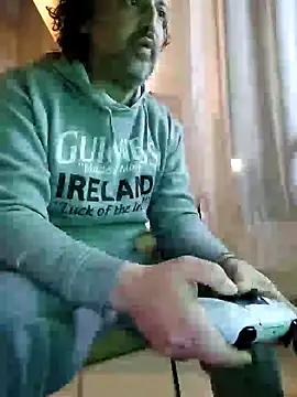 woww791 online show from 12/19/24, 06:45