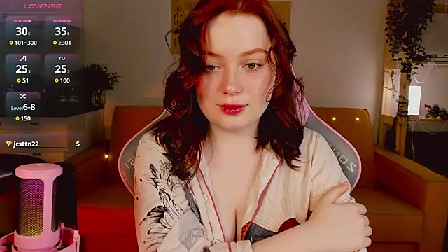 Snapshot of Sofy_Benson chatting on 12/29/24, 08:55 Sofy Benson online show from 12/29/24, 08:55